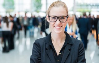 femme en entreprise